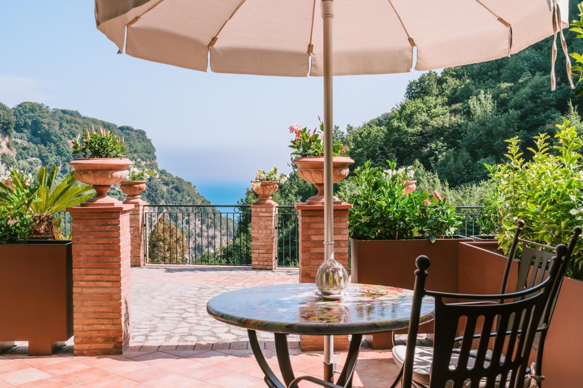 Villa Sant'Alfonso Scala Exterior photo
